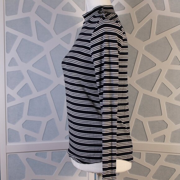 Free Assembly Women's Button Shoulder Mock Neck Ribbed Top, Dark Navy, Size Med - Picture 3 of 11